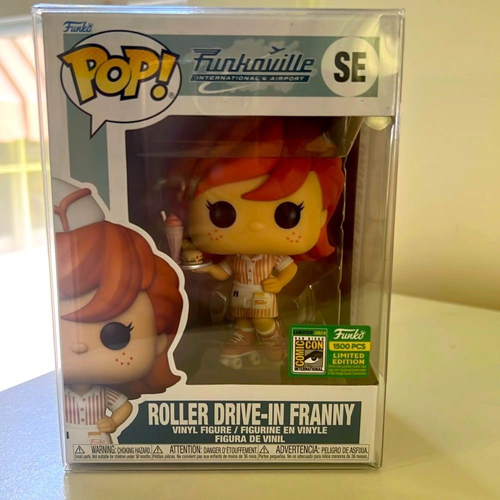 SDCC 2024 Event exclusive Roller Drive-in Franny Funko pop